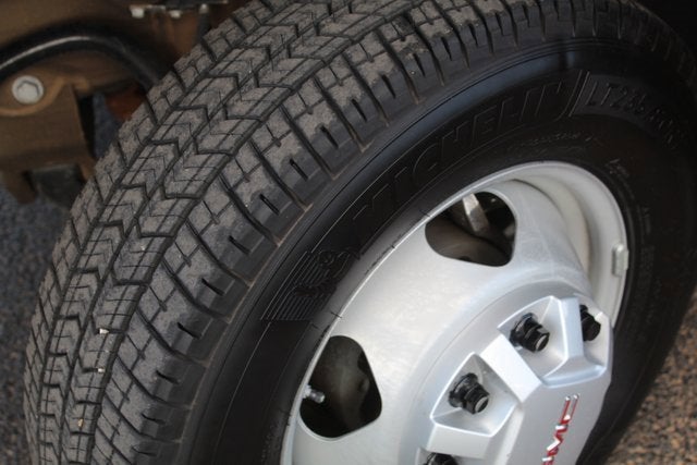 2025 GMC Sierra 3500 HD Pro DRW