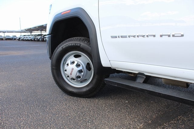 2025 GMC Sierra 3500 HD Pro DRW