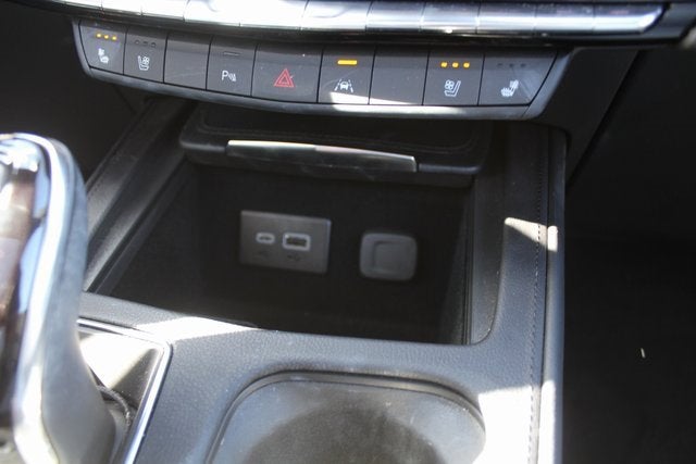 2025 Cadillac XT4 Sport