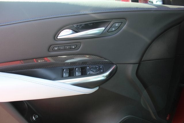 2025 Cadillac XT4 Sport