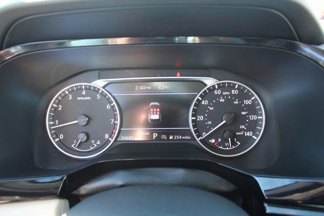 2023 Nissan Pathfinder SV