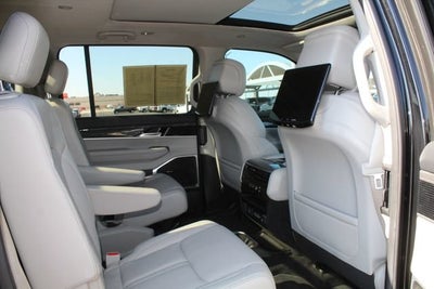 2022 Jeep Wagoneer Series II
