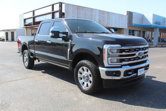2023 Ford F-250 LARIAT
