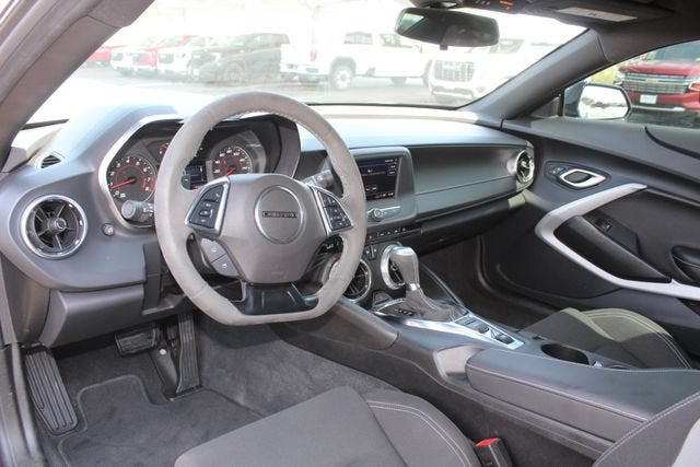 2024 Chevrolet Camaro 1LT