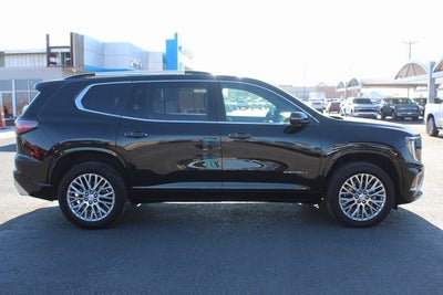 2024 GMC Acadia Denali