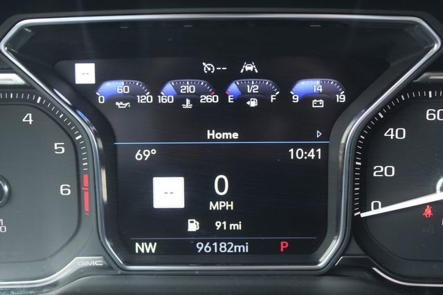 2021 GMC Yukon SLT