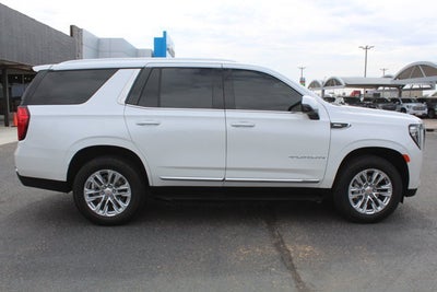2024 GMC Yukon SLT