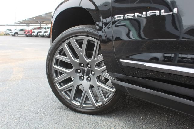 2025 GMC Yukon Denali Ultimate