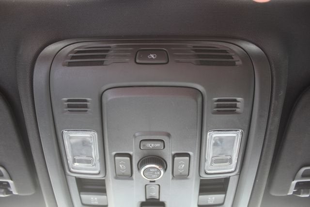 2025 GMC Yukon Denali Ultimate
