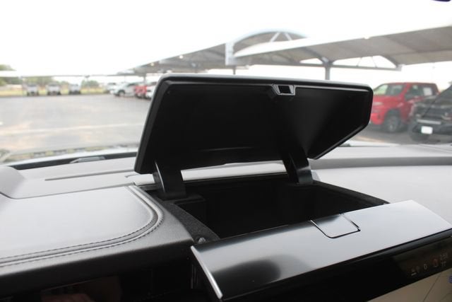 2025 GMC Yukon Denali Ultimate