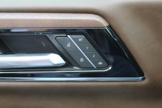 2025 GMC Yukon Denali Ultimate