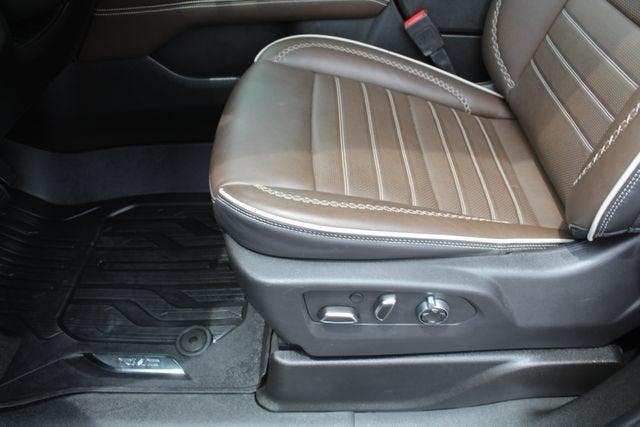 2025 GMC Yukon Denali Ultimate
