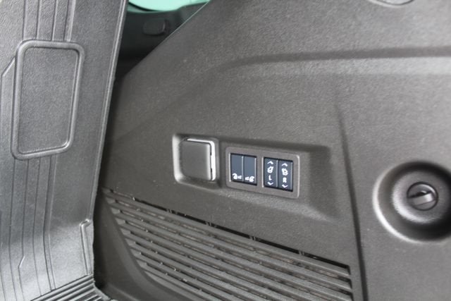 2025 GMC Yukon Denali Ultimate