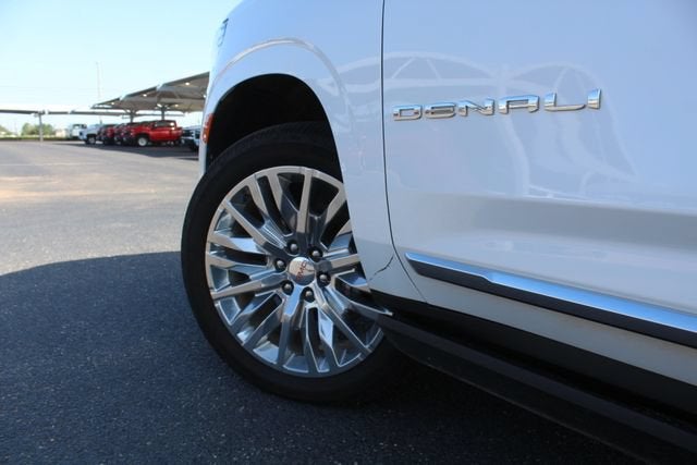 2023 GMC Yukon XL Denali