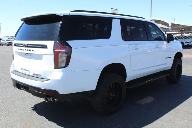 2024 Chevrolet Suburban RST