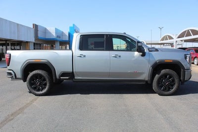 2025 GMC Sierra 2500 HD AT4