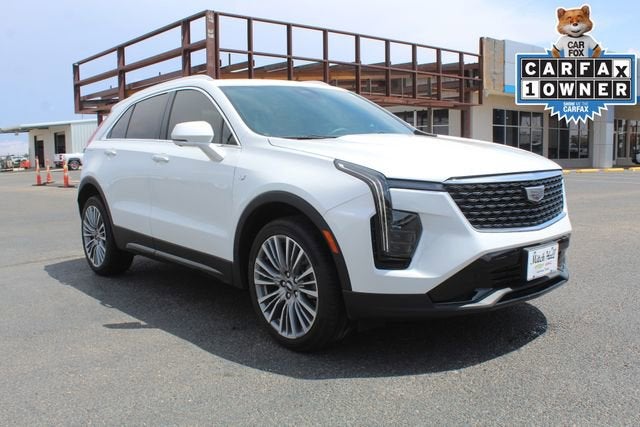 2024 Cadillac XT4 Premium Luxury
