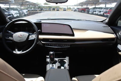 2024 Cadillac XT4 Premium Luxury