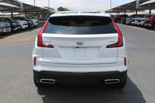 2024 Cadillac XT4 Premium Luxury