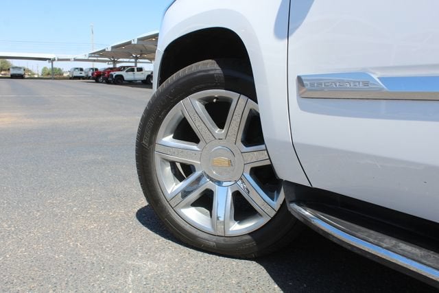 2020 Cadillac Escalade Luxury