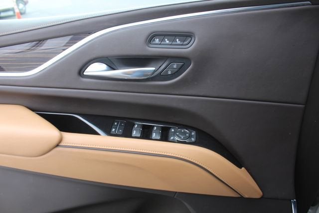 2022 Cadillac Escalade Premium Luxury