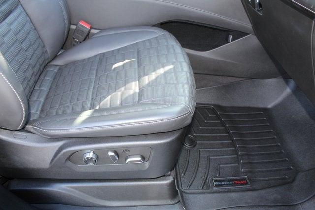 2023 Cadillac Escalade ESV Sport Platinum