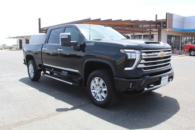 2024 Chevrolet Silverado HD High Country 4WD Crew Cab Standard Box's photo