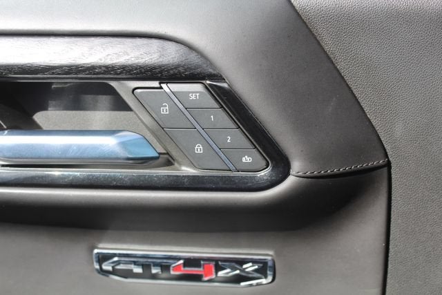 2023 GMC Sierra 1500 AT4X
