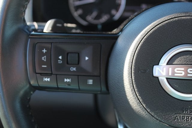 2023 Nissan Pathfinder SV