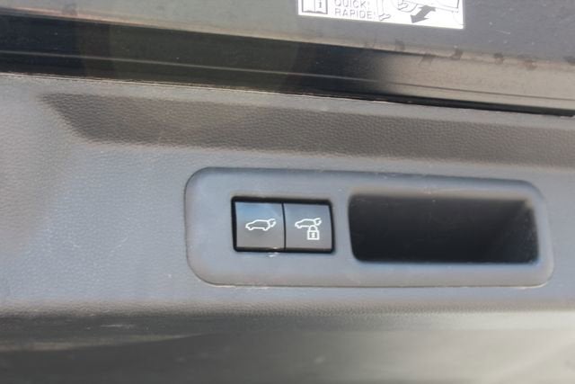 2025 Toyota Sequoia SR5